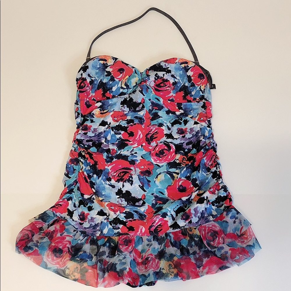 Kenneth Cole Reaction Woman’s Swimsuit